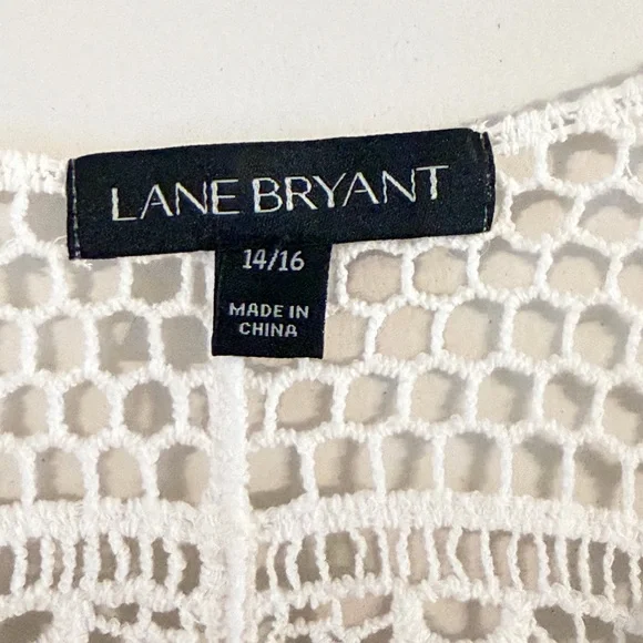 Lane Bryant Chic Ivory Crochet Blouse Size 14/16 - Picture 10 of 10